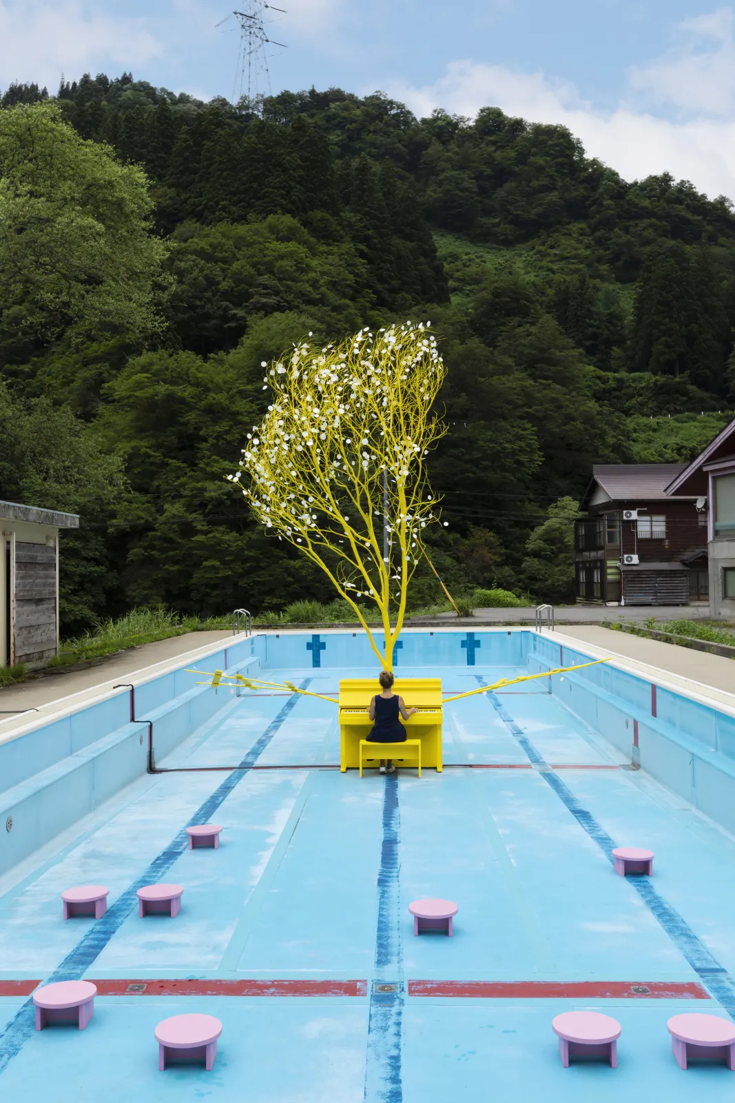 pool piano