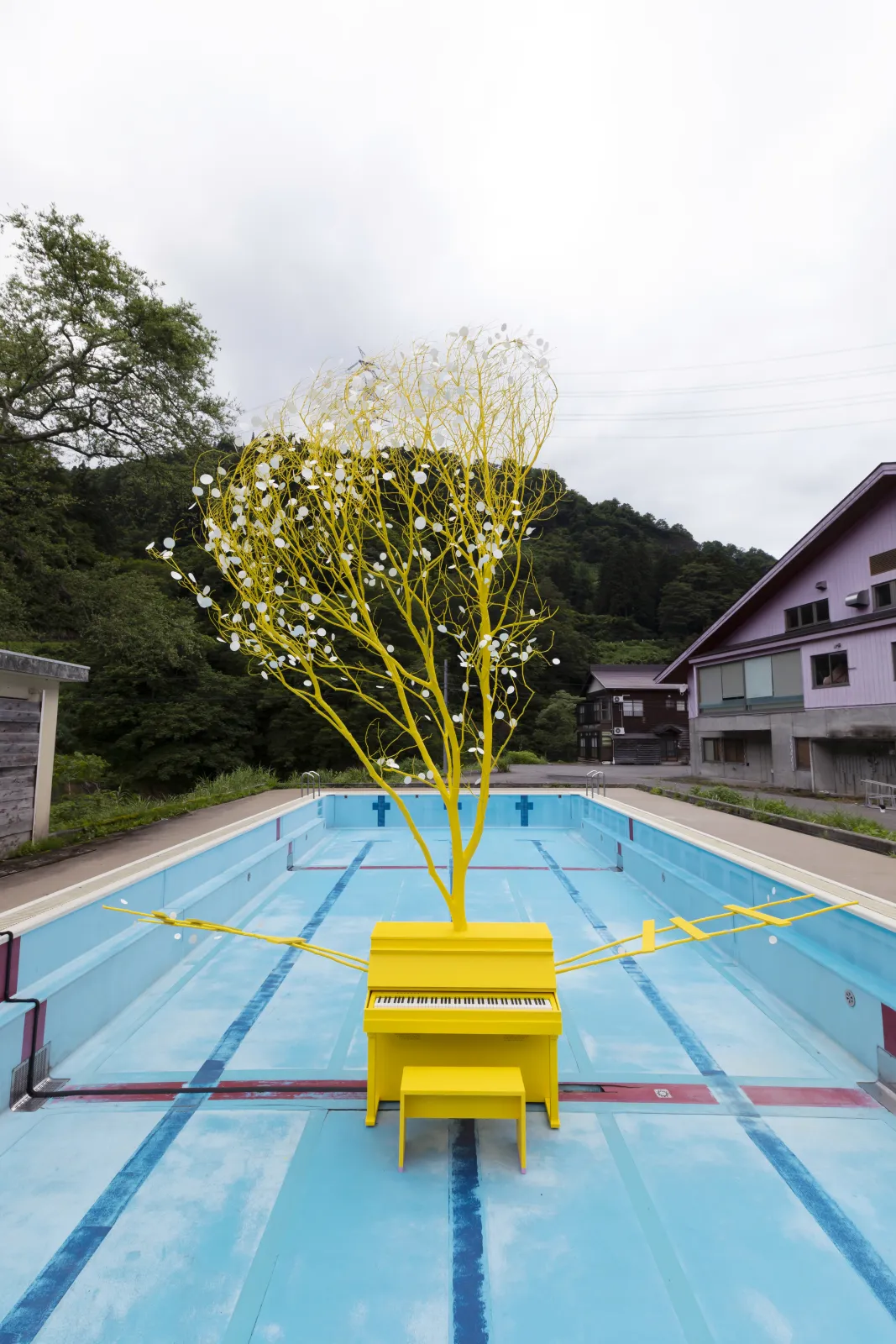 pool piano