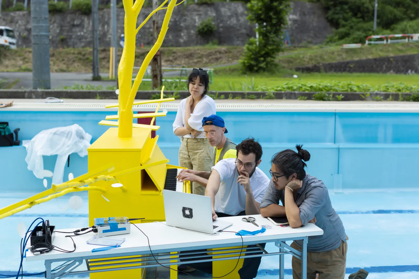 pool piano